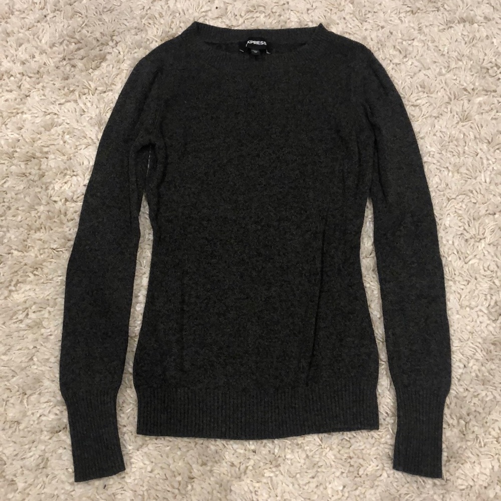 Express Crew Neck Fitted Sweater in Marled Green